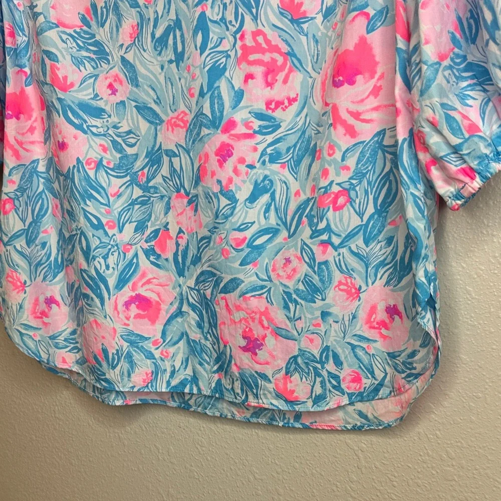 Lilly Pulitzer Ivee “Bondi Blue my Little Peony” Floral Puff Sleeve Cotton Vneck